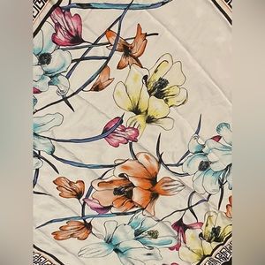 Floral silky scarf